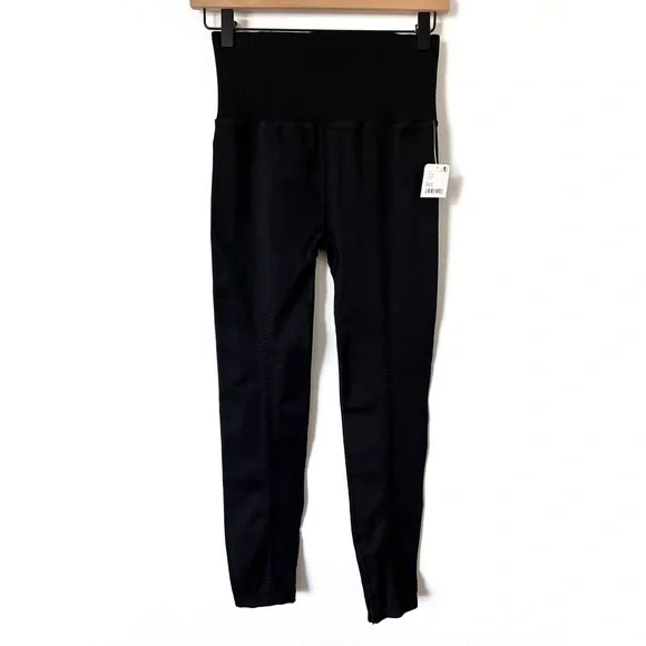 NWT Free People Movement Good Karma Leggings - Picture 6 of 9